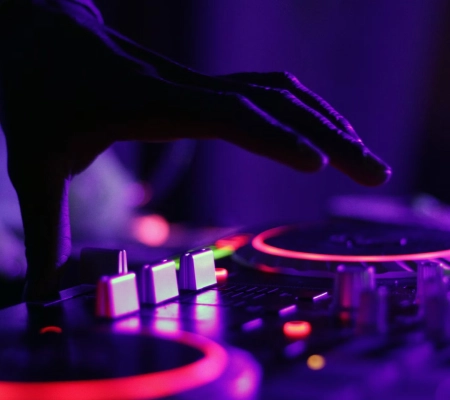 How ID&T Group Activates Data from 1M+ Festival Fans and Dozens of Social Accounts